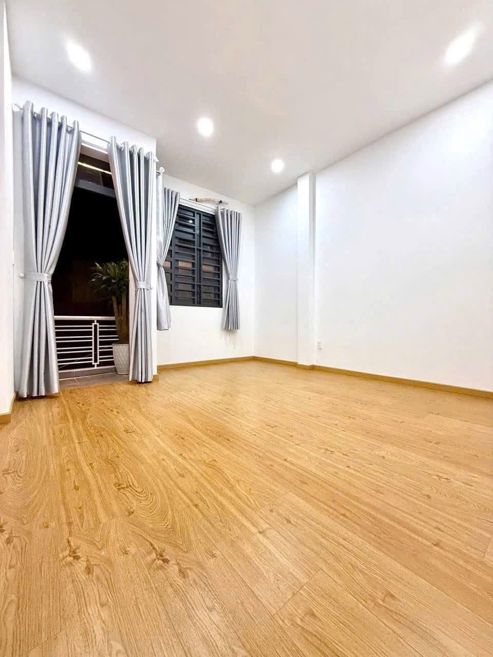 Nhà đẹp hxh 6m Hương Lộ 2, Bình Tân 52m² giá 3.25 tỷ - Full nội thất sang trọng!