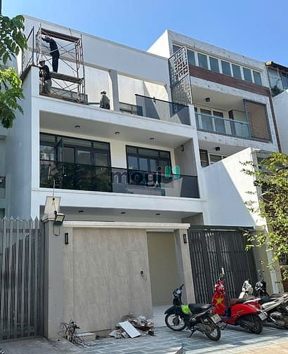 Cho thuê nhà phố 2 mặt tiền Thảo Điền Quận 2 - Diện tích 140m² giá 119 triệu/tháng