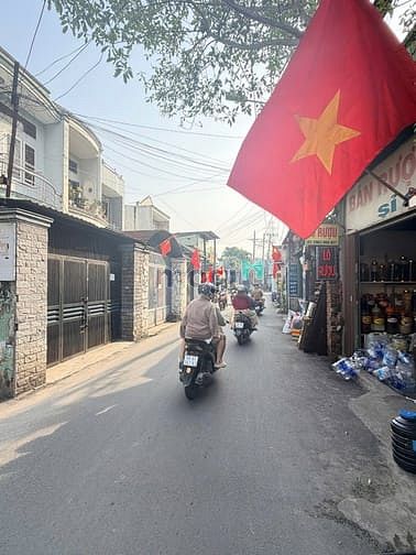 Lô Đất Góc 2 Mặt Tiền Đường 61, P.Phước Long B, Quận 9 - Chỉ 10.5 Tỷ, Thương Lượng Ngay!