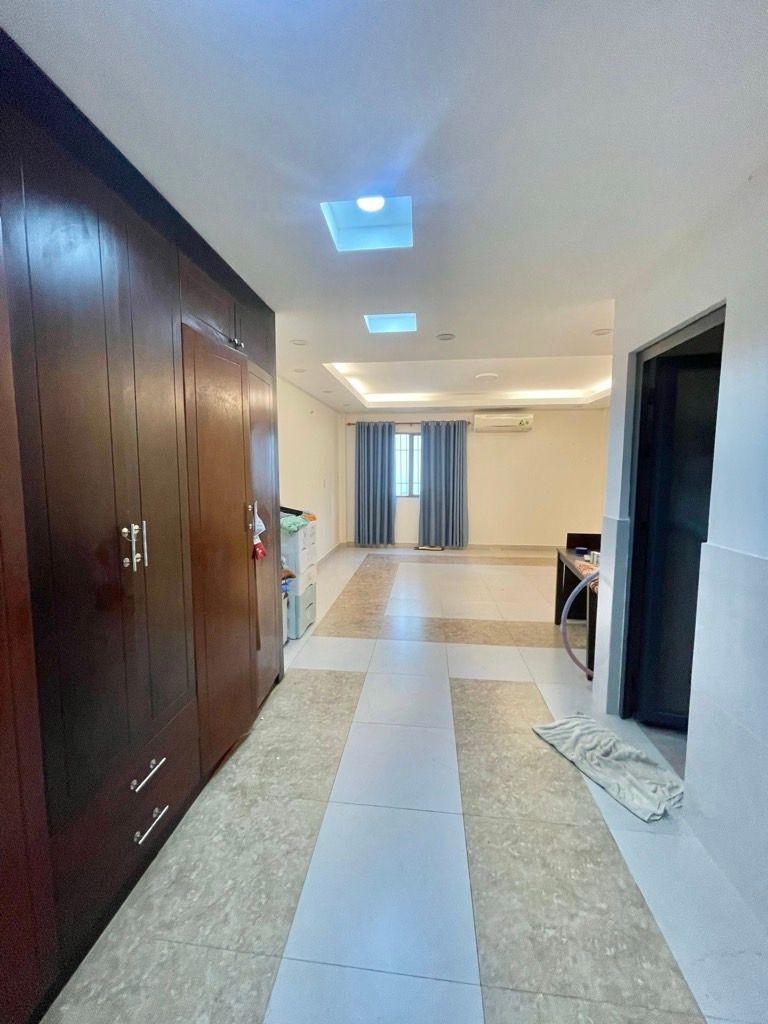 Nhà phố 4 tầng Phạm Thế Hiển 120m² giá 9.9 tỷ - Ô tô vào tận nhà, sổ hồng hoàn công đầy đủ!