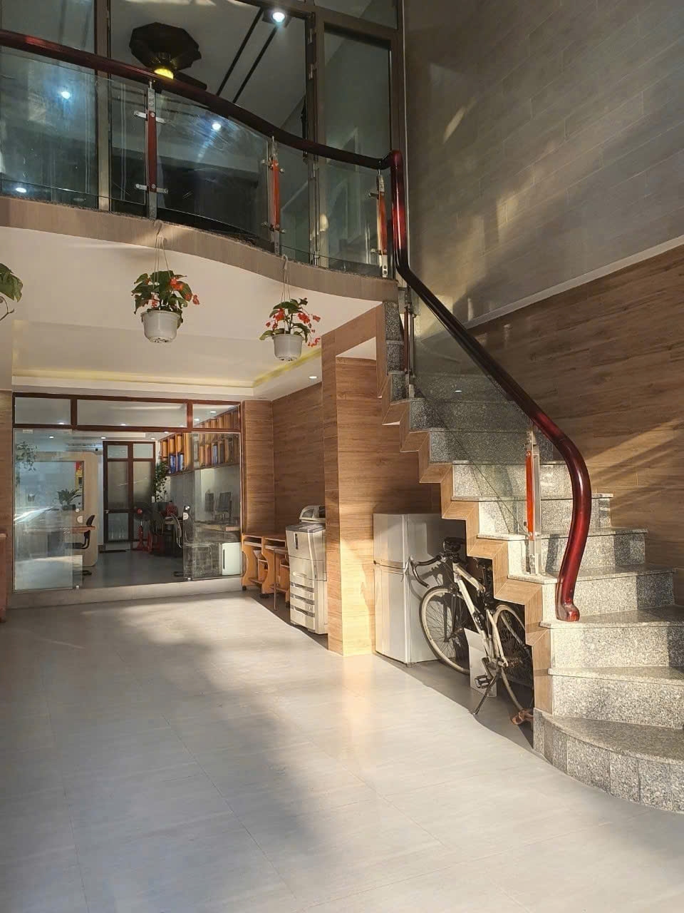 Nhà 3 tầng mặt phố Núi Thành, Hải Châu 70m² giá 12.8 tỷ - Kinh doanh đắc địa!