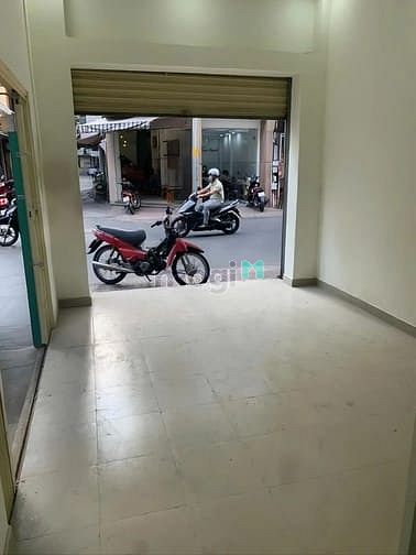Mặt tiền kinh doanh Quận 3 - 28m² giá 12.5 tỷ - Đầu tư sinh lời ổn định!