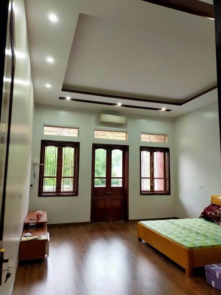 Nhà đẹp 2 tầng 1 tum đường Hoàng Sào, Lào Cai 100m² giá 2.98 tỷ - Đầu tư sinh lời ngay!