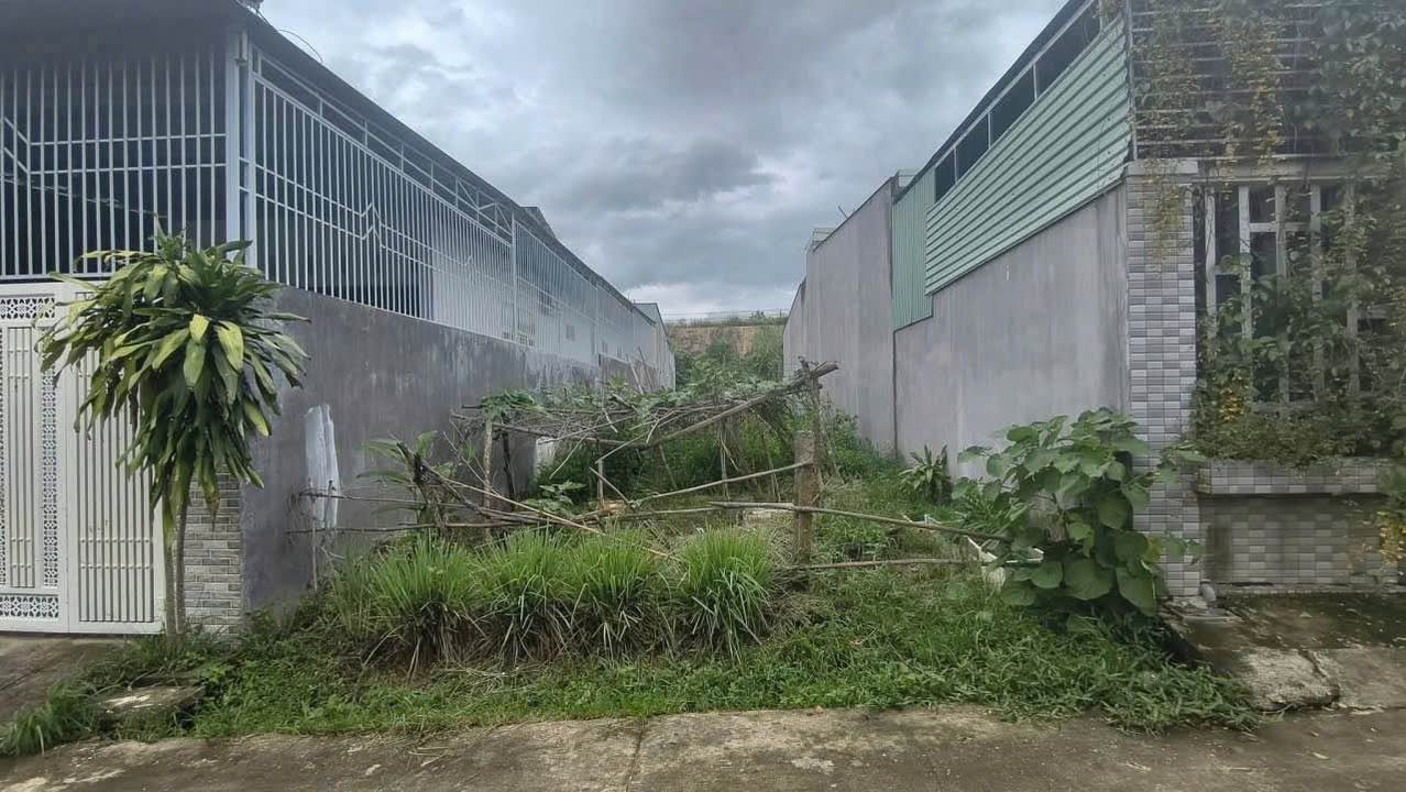 Bán đất thổ cư hẻm Võ Nguyên Giáp xã Đăk Cấm 210m² - Giá thương lượng hấp dẫn!