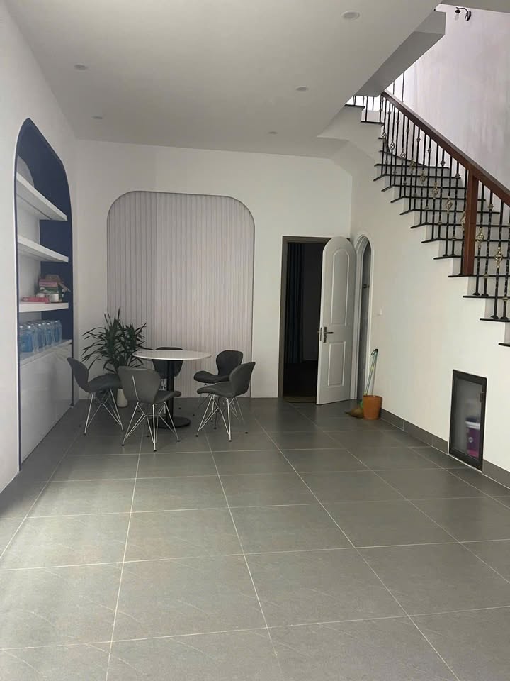 Nhà liền kề Sao Biển 9 - Vinhomes Ocean Park 2 - 55m² giá 18 triệu/tháng - Full nội thất cao cấp!