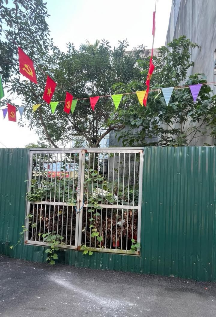 Đất nền Phường Thụy Phương, Bắc Từ Liêm 50m² giá 5,x tỷ - Vị trí đẹp, ô tô tránh thoải mái!