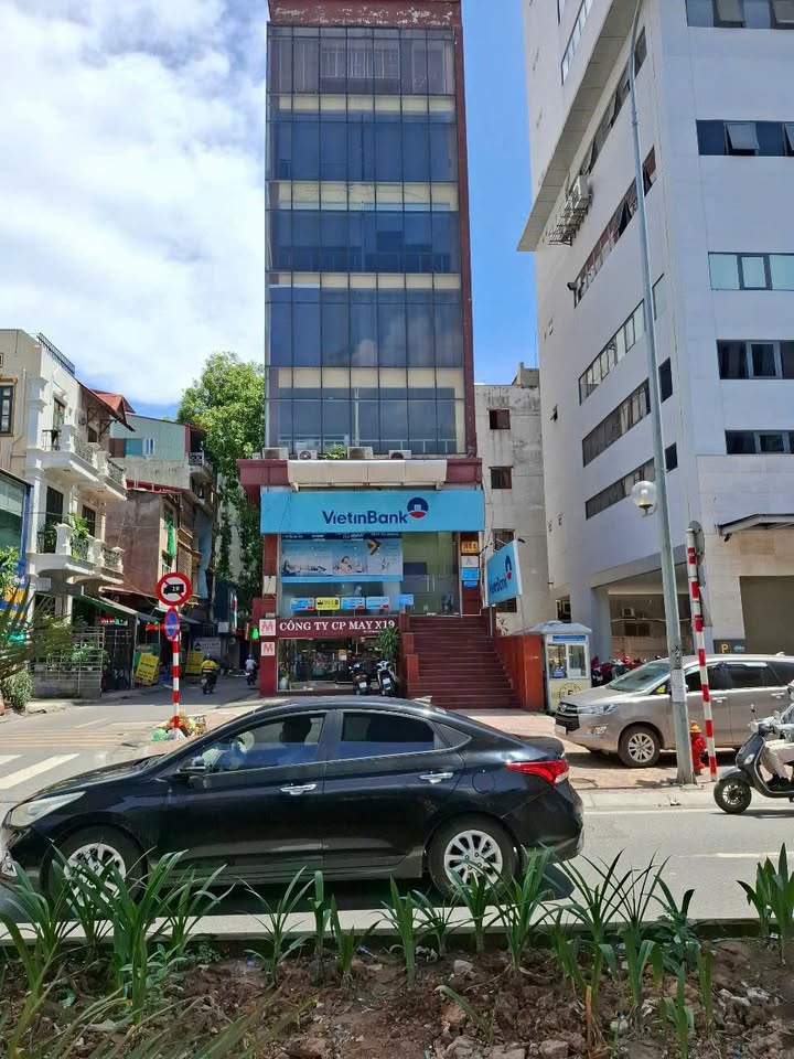 Cho thuê văn phòng 145m² tại Trường Chinh, Đống Đa - Vị trí đắc địa, thu hút khách hàng!