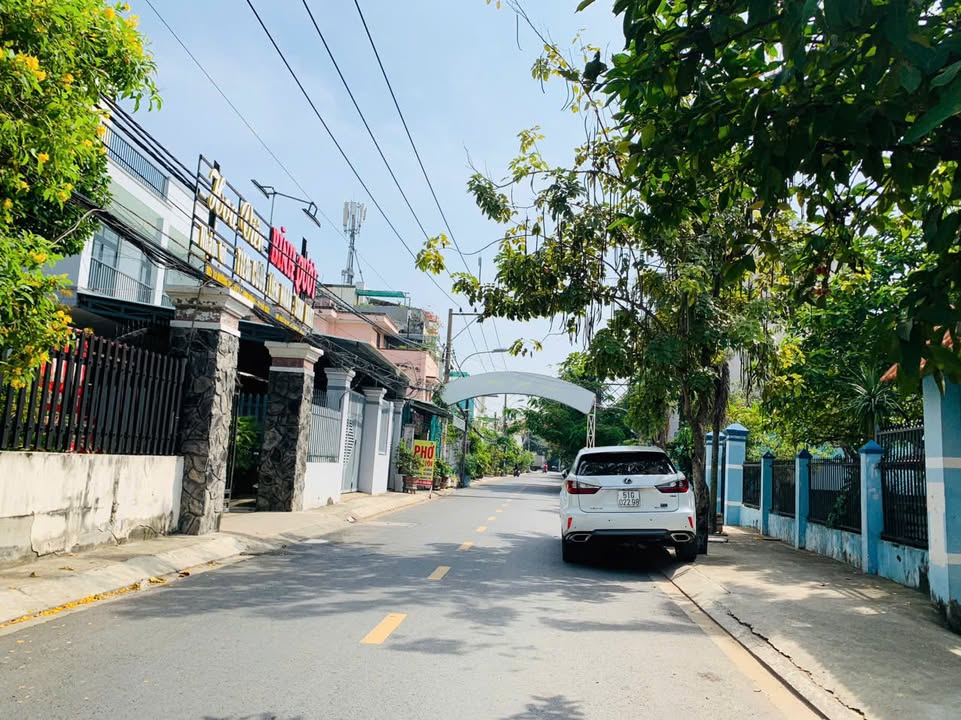 Đất mặt tiền hẻm xe hơi 24 Linh Đông 103m² giá 6 tỷ - Cơ hội đầu tư tuyệt vời!