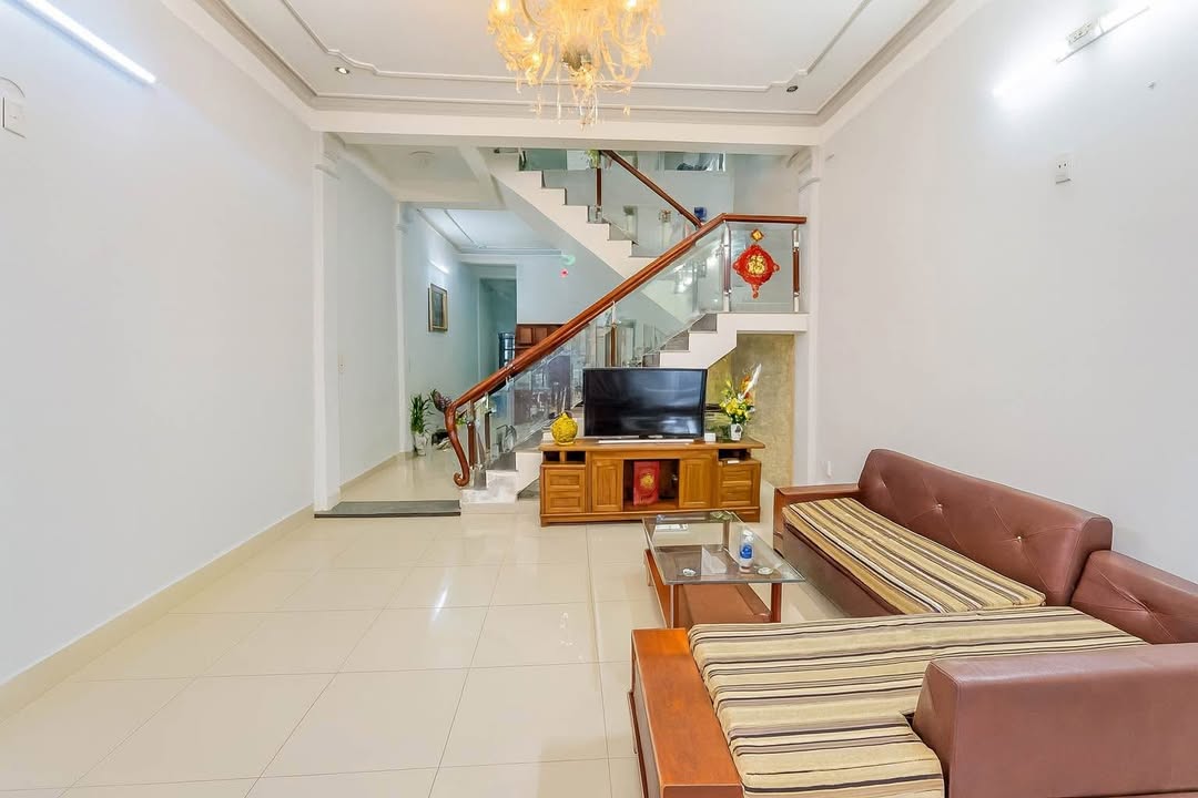 Nhà mặt tiền Lê Văn Hiến 115m² giá 7.2 tỷ - Đầu tư sinh lời tại Ngũ Hành Sơn!