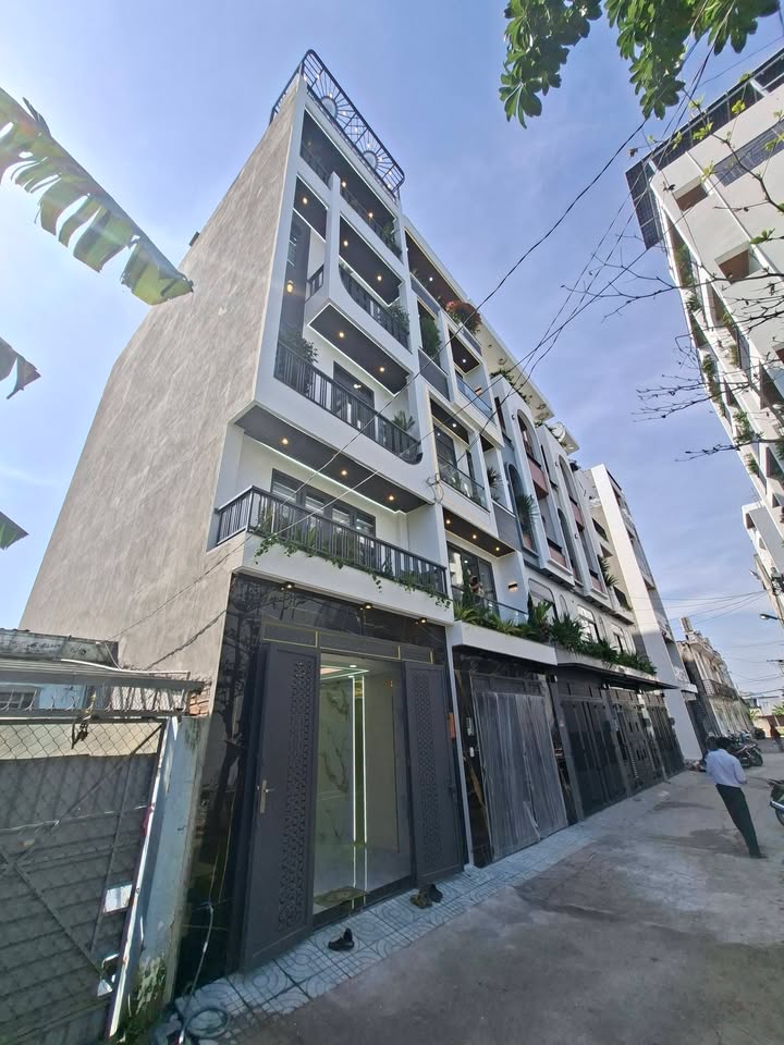 Nhà phố mới xây tại Quận 12, 60m² giá 6.85 tỷ - Full nội thất cao cấp