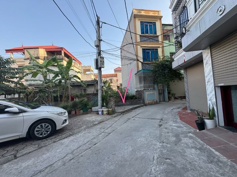 Đất Bát Khối, Đông Dư 50m² giá 6 tỷ - Đầu tư sinh lời hoặc xây nhà 6 tầng!