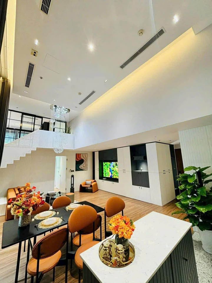 Căn hộ Duplex Park Premium Hai Bà Trưng 200m² - Full nội thất sang trọng, vào ở ngay!