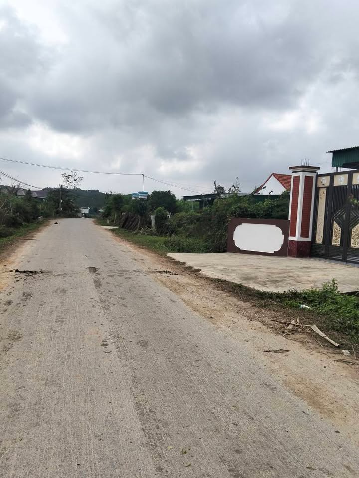 Đất thổ cư Xã Tiến Thành 200m² giá 1.8 tỷ - Gần trung tâm xã, đầu tư sinh lời!