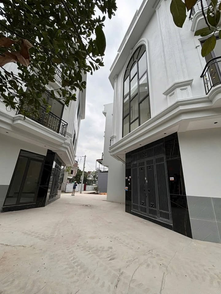 Nhà Phượng Nghĩa 30m² giá 3 tỷ - Ô tô đỗ cửa, hoàn thiện đẹp!