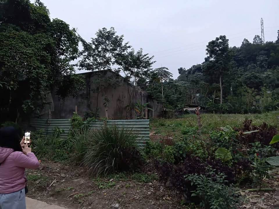 Đất thổ cư 200m² tại Củm Hạ 1, Lào Cai - Giá chỉ 1.6 tỷ!