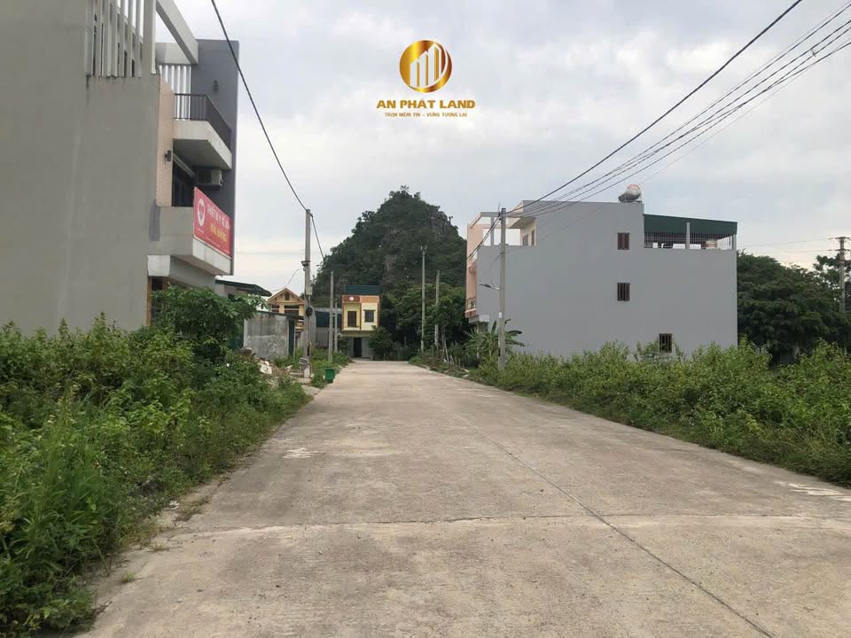 Đất nền Dạ Tràng Gốc Cậy - Ninh Mỹ 92,5m² giá 4.5 tỷ - Vị trí vàng, tiện ích đầy đủ!