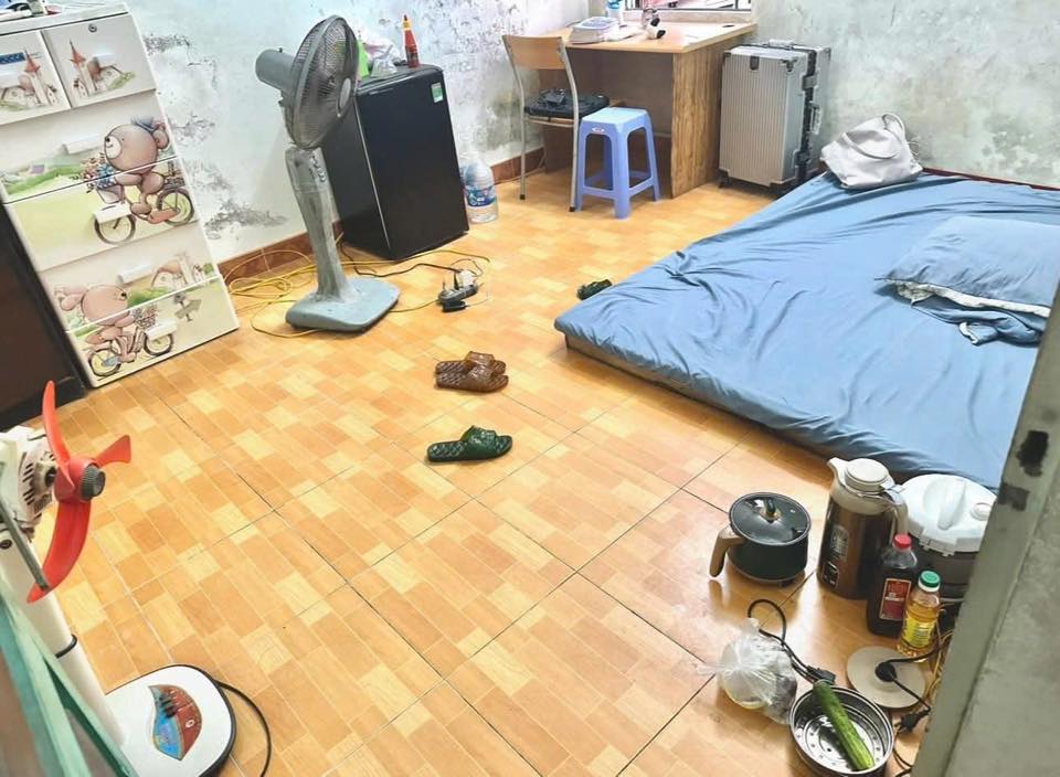 Phòng cho thuê tại 63 Trần Quốc Vượng, Cầu Giấy - Giá chỉ 1.1 triệu/tháng, vào ở ngay!