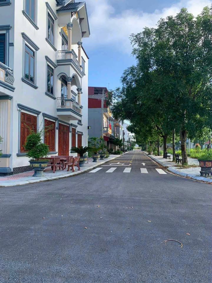 Đất nền Khu Giãn Dân Song Quỳnh, Gia Bình 95m² giá 5.3 tỷ - Cơ hội đầu tư hiếm có!