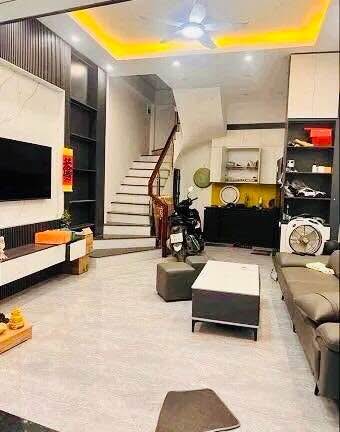 Nhà 5 tầng Ngọc Trục, Đại Mỗ 37m² giá 7.1 tỷ - Sẵn sàng ở ngay!