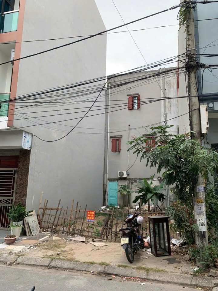 Lô đất Đô Thị Hà Nội 50m² giá 1.95 tỷ - Sẵn sàng kinh doanh ngay!