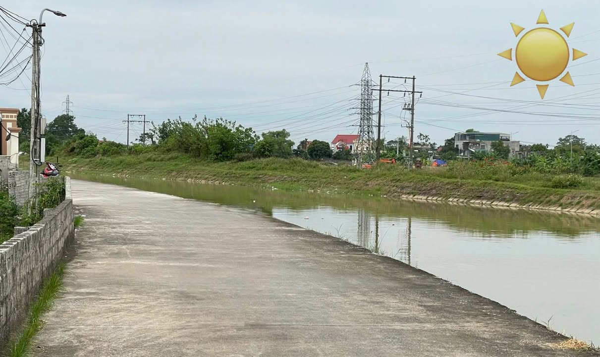 Lô đất đẹp Khu phố Hàm Hạ, Phường Đông Sơn 565m² - Vị trí đắc địa, giá thương lượng!