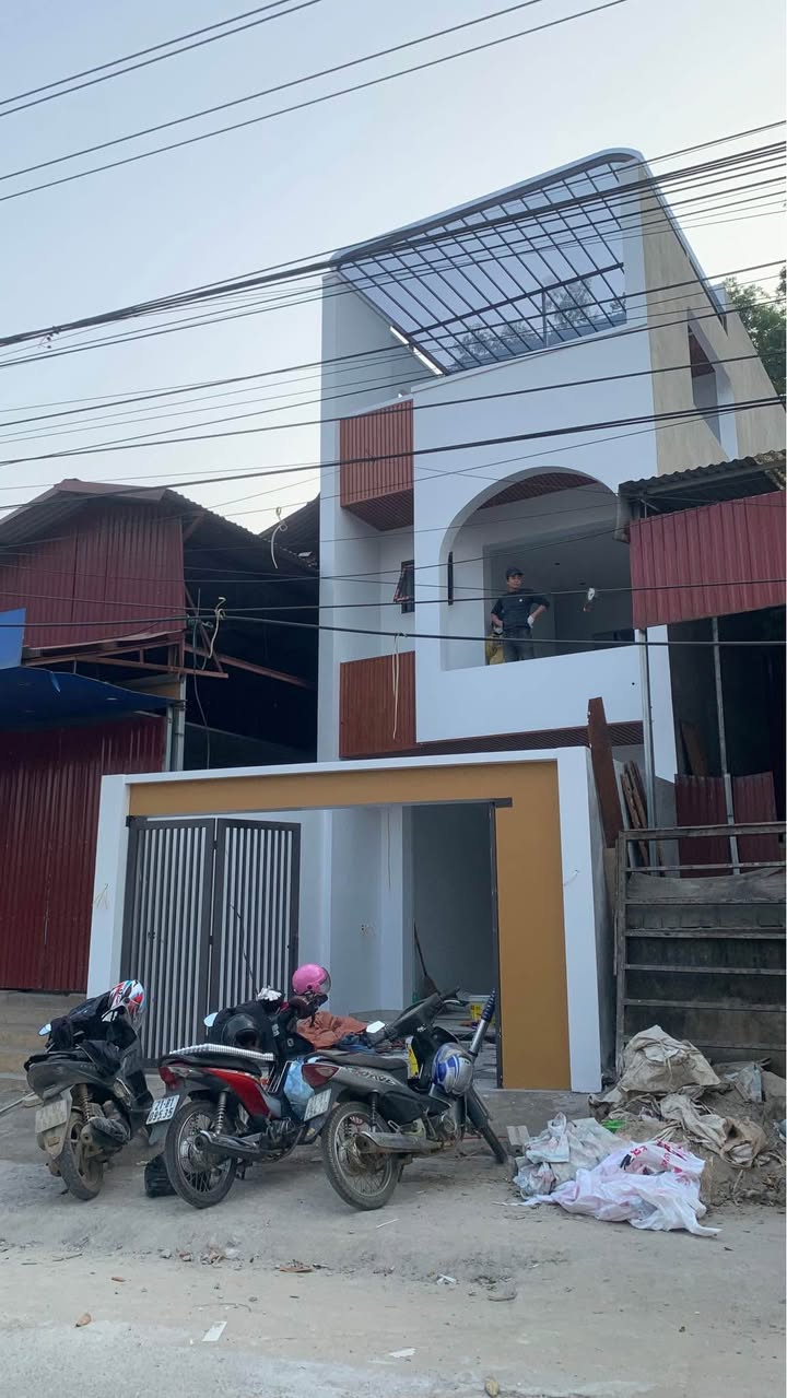 Nhà mặt đường Bảo Lương, Yên Bái 72m² giá 3.5 tỷ - Đầu tư sinh lời!