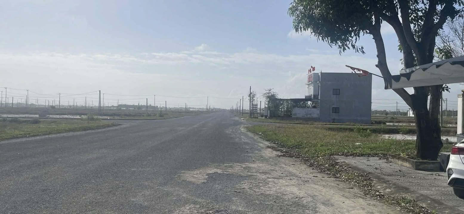 Đất thổ cư 190m² tại xã Quảng Phương, Huyện Quảng Trạch - Giá chỉ 8xx triệu!