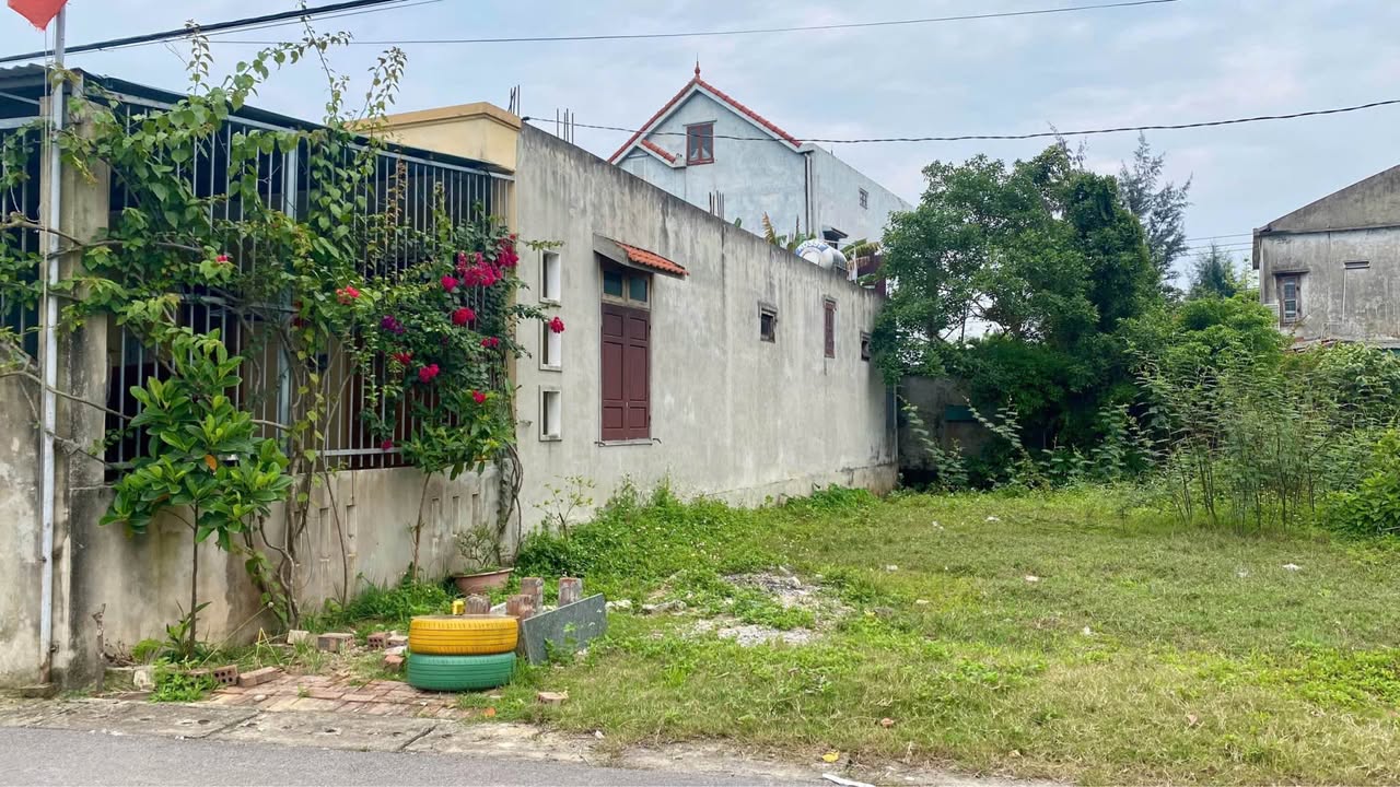 Đất 2 mặt tiền Hùng Vương Đồng Hới 132m² giá 1.6 tỷ - Cơ hội đầu tư hiếm có!