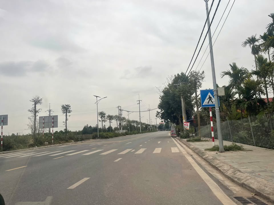 Đất phân lô 70m² Thị trấn Phùng giá 5 tỷ - Đầu tư sinh lời ngay!