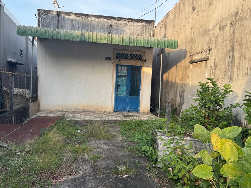 Nhà phố Sông Trầu, Trảng Bom 162m² giá 9XX triệu - Sẵn sàng vào ở!