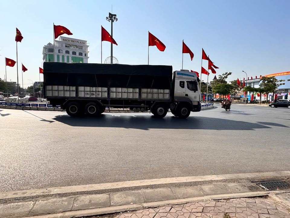 Nhà 3 tầng Độc Lập, Đồng Hòa, Kiến An 43m² giá 2.1 tỷ - Thiết kế độc lập, gần Ngã 6!