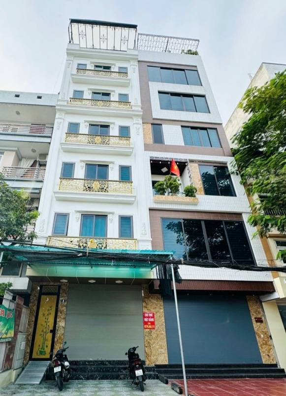 Nhà phố đẹp Giải Phóng 50m² - Thang máy, sổ hồng chính chủ, vào ở ngay!