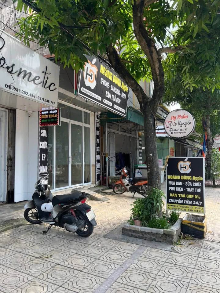 Nhà cấp 4 mặt đường Lý Thường Kiệt, Phù Vân 78m² giá 4.8 tỷ - Đầu tư sinh lời ngay!