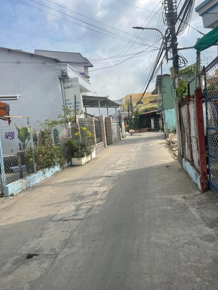 Nhà hẻm 7 Hùng Vương, Sóc Trăng 132,4m² - Giá chỉ 1 tỷ - Gần trung tâm thành phố!