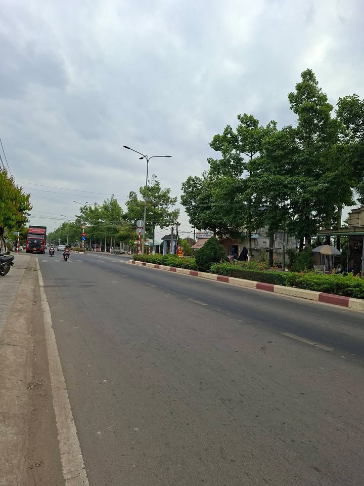 Đất thổ cư 262m² mặt tiền đường nhựa 795, Tân Châu - Giá 2.8 tỷ thương lượng