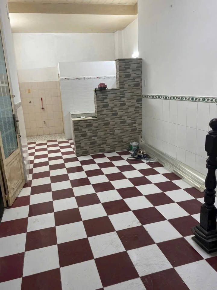 Nhà nguyên căn hẻm sát mặt tiền Bà Hạt, Quận 10, 63m² - Giá 6 triệu/tháng