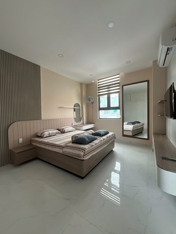 Căn hộ 1PN cho thuê tại Thành Thái, Quận 10, 40m² - Free Gym và gửi xe!