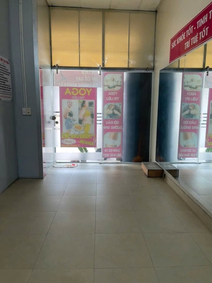 Mặt bằng cho thuê mặt tiền đường Phú Định, quận 6, 30m², giá chỉ 6.5 triệu/tháng!