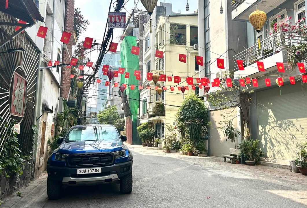 Đất nền Gia Thụy, Long Biên 120m² giá 20 tỷ - Khu phân lô đáng sống!