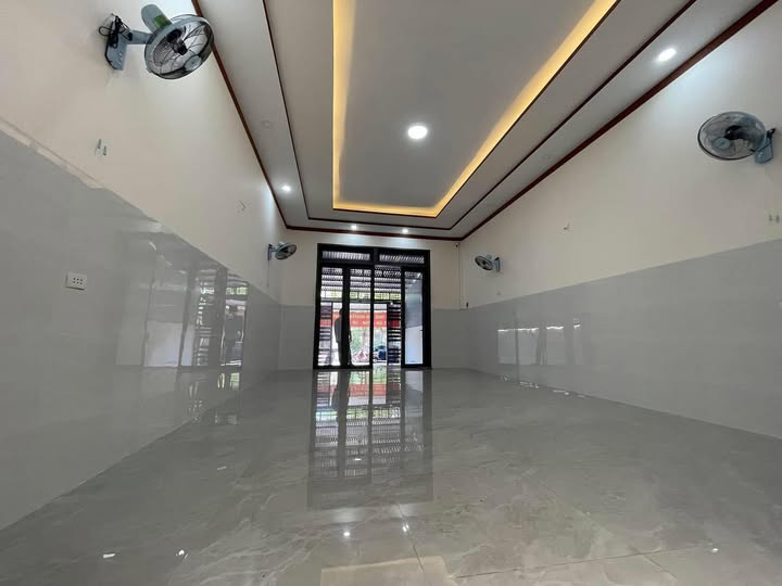 Nhà mặt tiền Nguyễn Khuyến, Tân Lợi 125m² giá 11 triệu - Thích hợp kinh doanh đa ngành nghề!