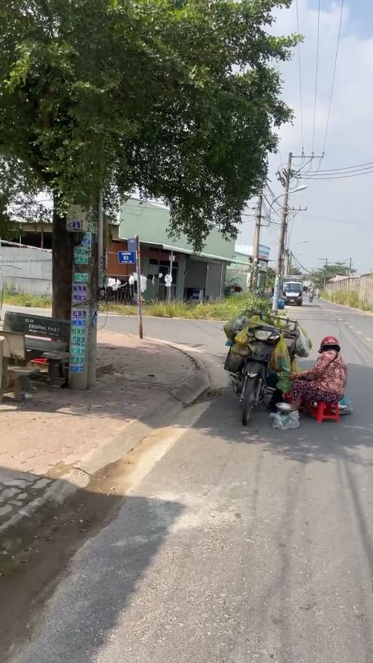 Nhà mặt tiền kinh doanh Đường nhựa chính Tuy Hòa 80m² giá 2.4 tỷ - Đầu tư sinh lời ngay!