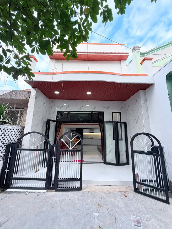 Nhà 1 mê lững tại Cách Mạng Tháng Tám, Đà Nẵng - Giá 3.89 tỷ, sẵn sàng vào ở!