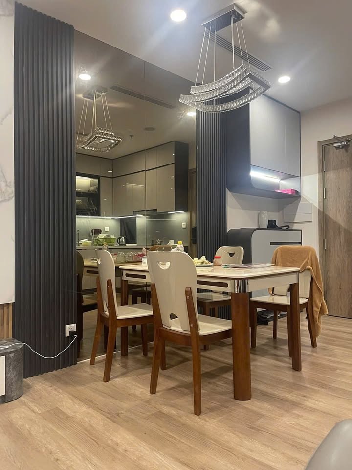 Căn hộ Solforest Ecopark 2PN cho thuê giá thỏa thuận - Full nội thất, ban công hướng Nam!