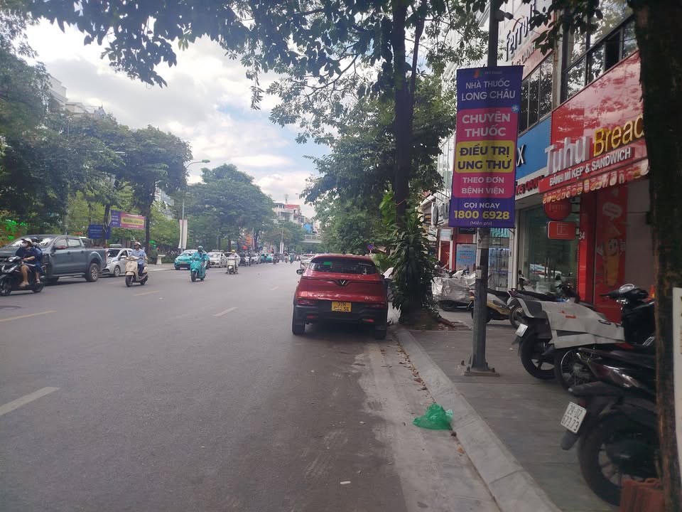 Nhà mặt phố Thanh Nhàn, Hai Bà Trưng, Hà Nội 48m² giá 33.35 tỷ - Kinh doanh đỉnh cao!