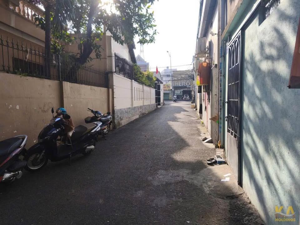 Nhà mặt tiền Nguyễn Trọng Quản, Phú Nhuận 72m² giá 7.5 tỷ - An ninh, thuận tiện!