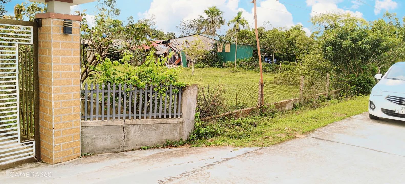 Đất Thạch Xuân 1000m² giá chỉ 2xxx - Phân lô thoải mái, đường thông rộng!