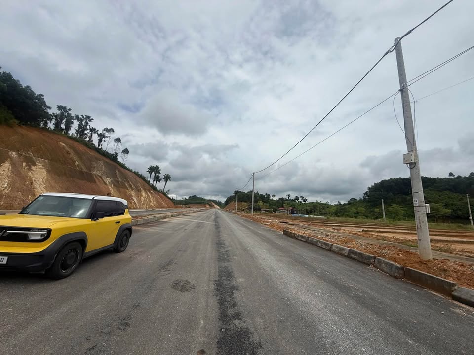 Đất nền TĐC Giới Phiên, Yên Bái 100m² giá 3 tỷ - Sổ đỏ chính chủ, pháp lý rõ ràng!