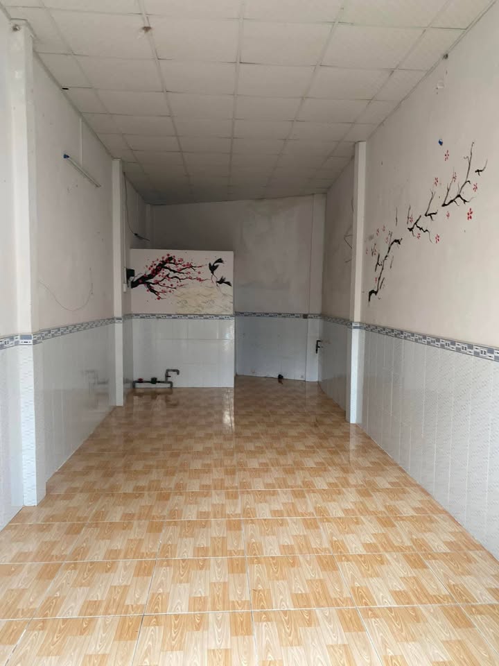 Cho thuê mặt bằng hẻm Trần Hưng Đạo, Ninh Kiều, Cần Thơ 27m² giá 3 triệu - Cơ hội kinh doanh hấp dẫn!