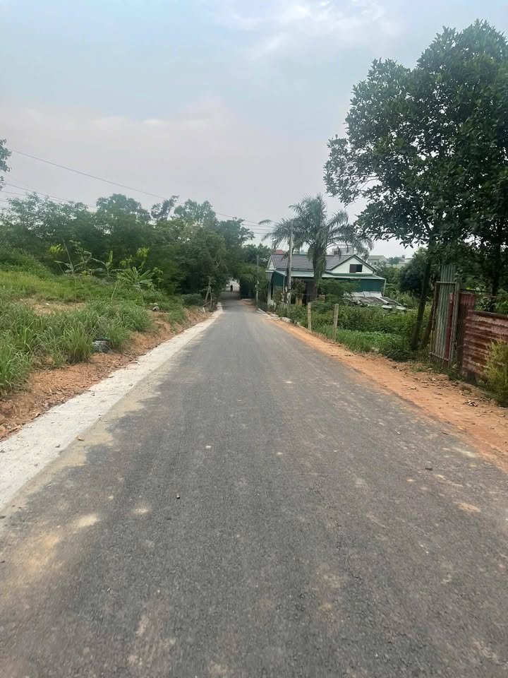 FrontHouse Đường Hùng Vương Đông Hà 144m² giá 1.6 tỷ - Đối diện trường chuyên Lê Quý Đôn!