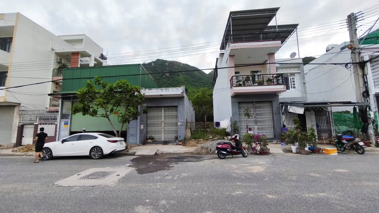 Đất mặt tiền Ngô Văn Sở, Hòn Xện 80m² giá 5.2 tỷ - Không gian sống lý tưởng gần biển!